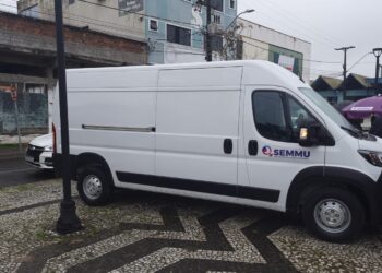 Secretaria da Mulher recebe nova Van para atender as demandas da Pasta Municipal