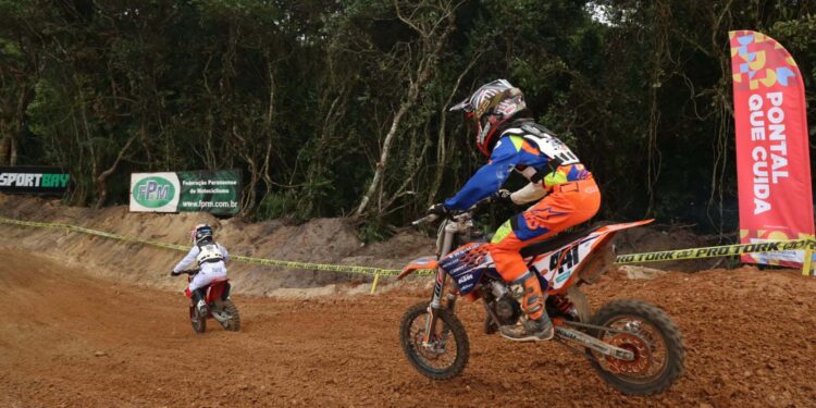 Último final de semana do Festival de Inverno terá torneios de motocross e capoeira