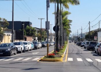Prefeitura realiza a entrega da nova pavimentação e paisagismo da Avenida Santa Rita