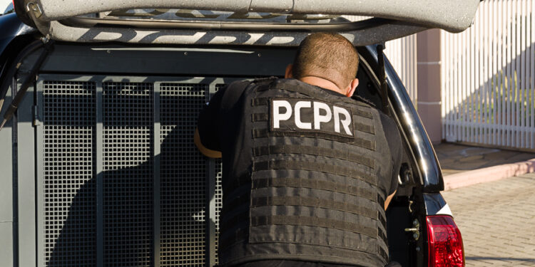 PCPR e PMPR prendem em flagrante suspeitos de homicídio em Guaratuba