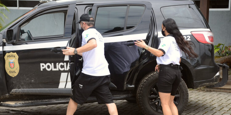 PCPR prende mulher por receptação em Pontal do Paraná