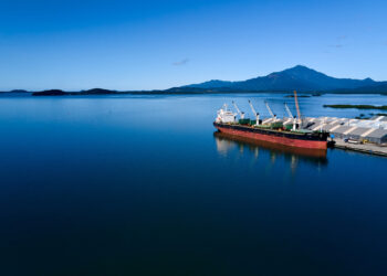 Porto de Antonina tem ganho operacional após conclusão das obras de dragagem