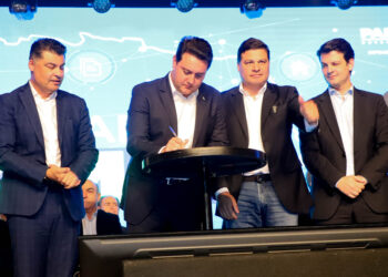 Governador lança programa para capacitar municípios com metodologia que agiliza obras