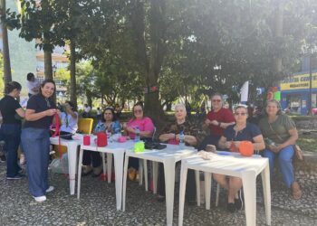 “Yarn Bombing” reuniu amantes do Crochê em Paranaguá