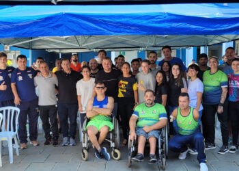 Bolsa-Atleta é entregue aos desportistas parnanguaras