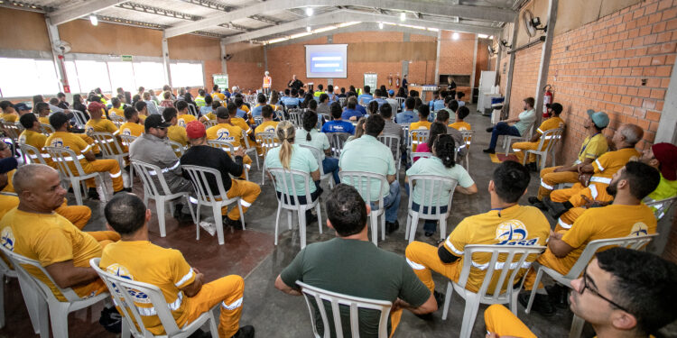 Foto: Claudio Neves/Portos do Paraná