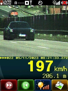Porsche a 197 km/h em Curitiba, na BR-277 (Velocidade máxima para o local: 110 km/h)Imagem: PRF