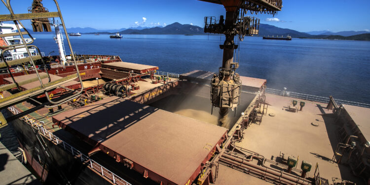Foto: Claúdio Neves/Portos do Paraná