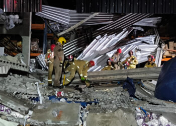 Corpo de Bombeiros atende acidente em supermercado de Pontal do Paraná