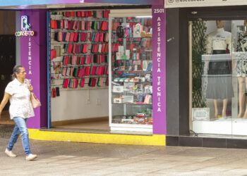 Com 8h55, Paraná bate recorde no tempo de abertura de empresas e vira 3º mais rápido