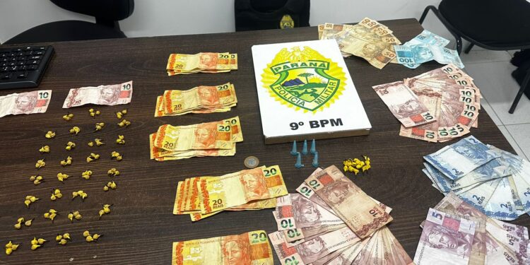 Polícia Militar apreende mais de 100 pedras crack e 1.500 em dinheiro em Matinhos