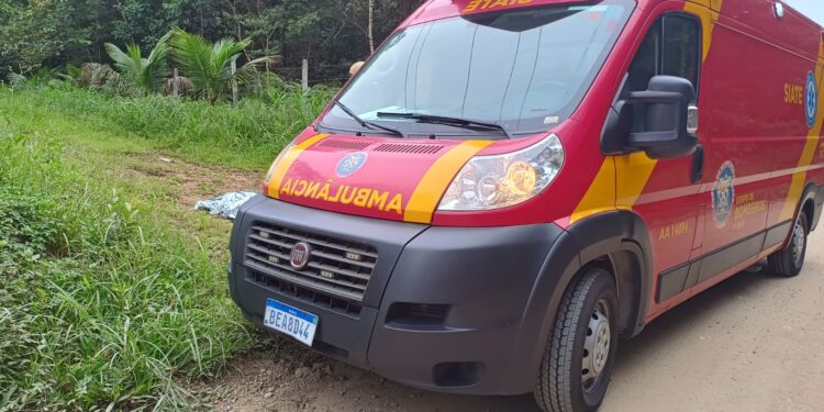 Adolescente é morto com um tiro na cabeça na região do Morro Inglês, em Paranaguá