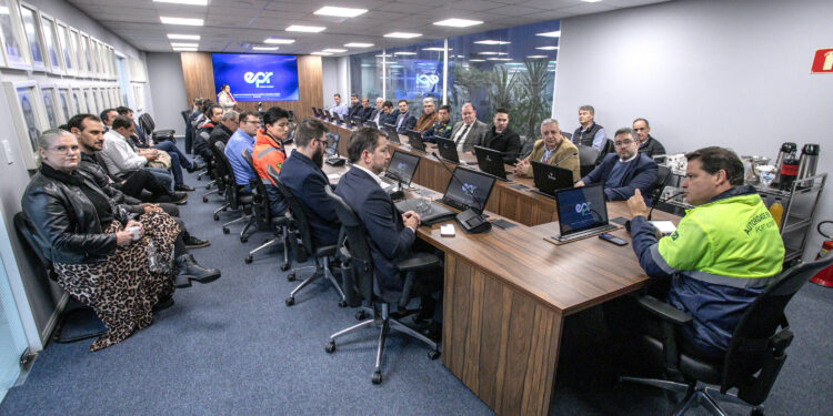 Foto: Cláudio Neves/Portos do Paraná