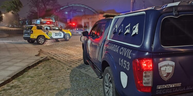Homem morto a facadas no centro de Paranaguá é identificado