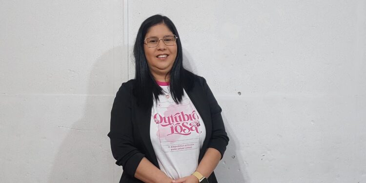 Outubro Rosa: Entrevista com Gislaine Correia – Superintendente de assistência à saúde