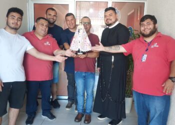 Difusora FM 104.7 recebe a Imagem Peregrina de Nossa Senhora do Rocio