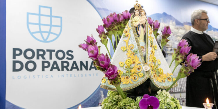 Foto: Claudio Neves/Portos do Paraná