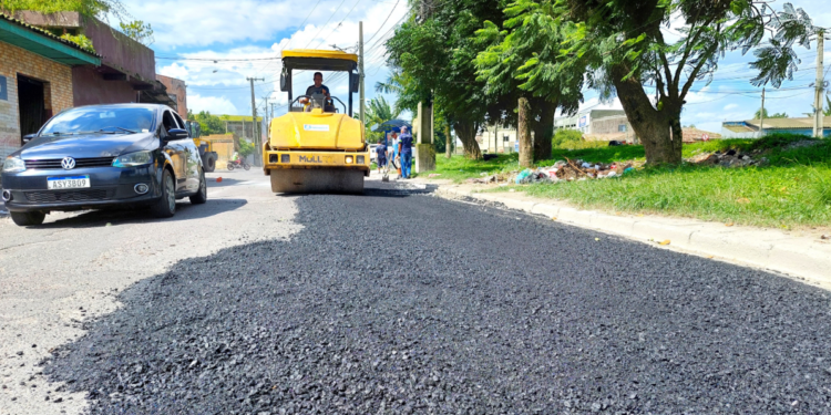 Operação Tapa-Buracos melhora pistas da Roque Vernalha, Samuel Pires de Melo, Aníbal Dias Paiva e Tuffi Maron