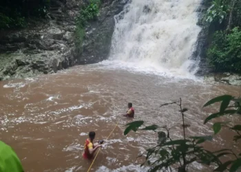 Tragédia em Morretes: Adolescente e homem morrem afogados em cachoeira