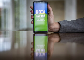 Nota Paraná entrega prêmios de R$ 1.000 a moradores de 39 cidades