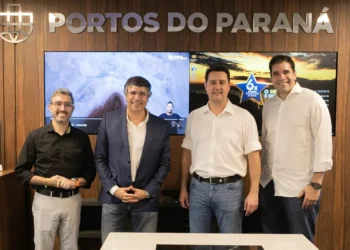 Governo assina contrato do PAR14 e empresa investirá R$ 1,2 bilhão no Porto de Paranaguá