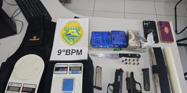 Disparo de arma de fogo termina com homem baleado e dois presos em Paranaguá