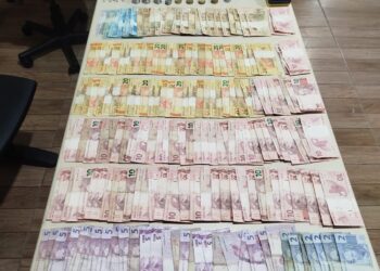Polícia apreende drogas e dinheiro em residência em Pontal do Paraná