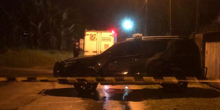 Intervenção policial termina com suspeito morto em Pontal do Paraná