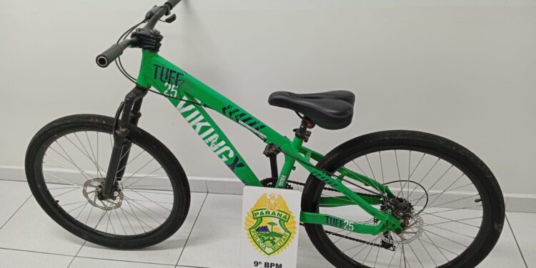 Polícia Militar recupera bicicleta furtada e detém suspeito em Matinhos