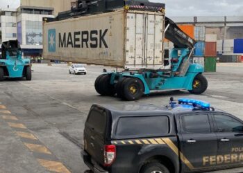 Polícia Federal apreende 22 kg de cocaína no Porto de Paranaguá