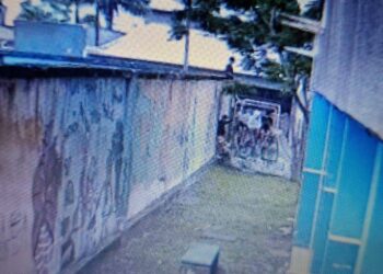 Menores são flagrados após invadirem prédio público em Paranaguá