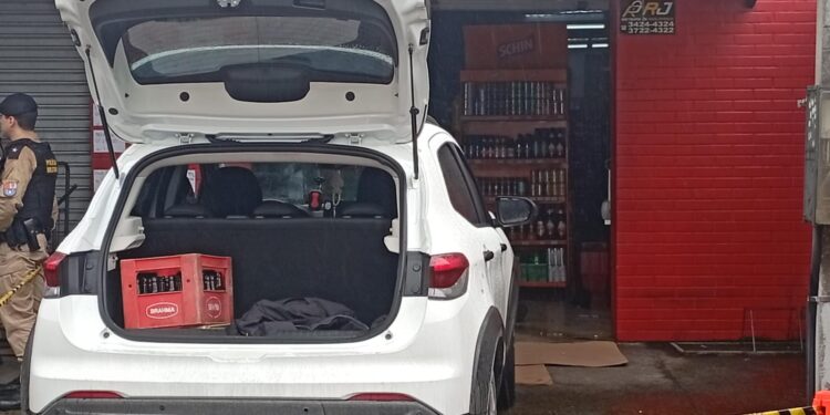 Homem é executado a tiros em Paranaguá