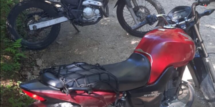 Motocicletas furtadas de estacionamento portuário são recuperadas pela Polícia Militar em Antonina