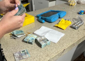 PF deflagra Operação Linha Interrompida contra descaminho e lavagem de dinheiro no Litoral do Paraná