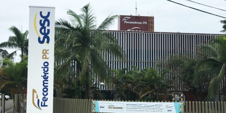 Vagas gratuitas para curso de Corte e Costura no Sesc Paranaguá