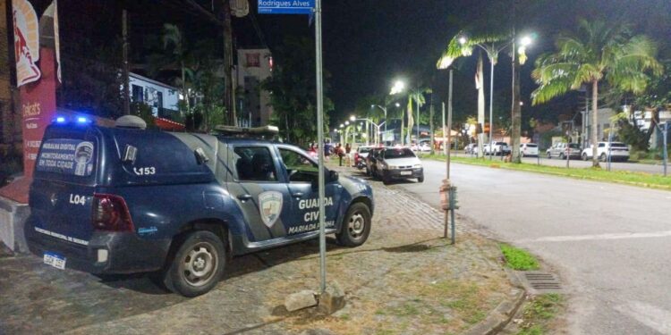 Operação “Praça Mais Segura” reforça patrulhamento e amplia ações preventivas em Paranaguá