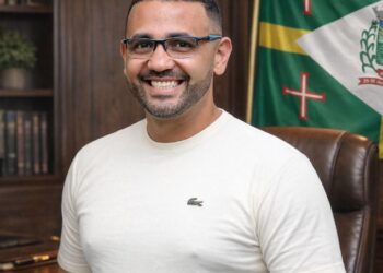 Professor Thiago Sonho assume a Secretaria Municipal de Educação de Paranaguá