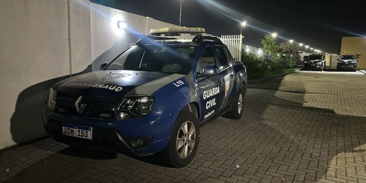 GCM age rapidamente e prende suspeito de tentativa de homicídio no centro de Paranaguá