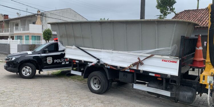 PCPR recupera piscina e interrompe esquema de estelionato avaliado em R$ 30 mil em Pontal do Paraná