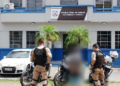 Homem com mandado de prisão por roubo é capturado pelo Grupamento de Motos em Paranaguá