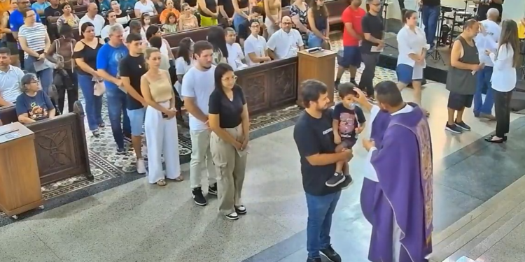 Quaresma tem início no Santuário do Rocio com Missa de Cinzas e convite à conversão espiritual