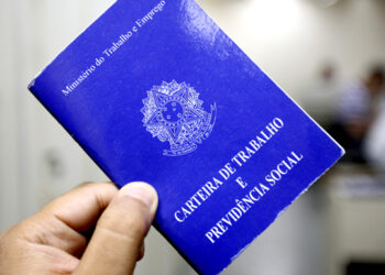 Vagas de emprego para o dia 24 de fevereiro de 2026 em Paranaguá