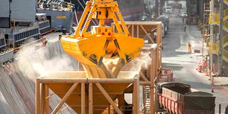 Foto: Claudio Neves/Portos do Paraná