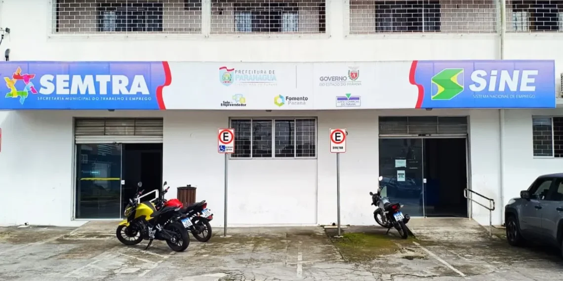 Centenas de vagas de emprego são disponibilizadas em Paranaguá