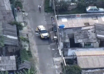 Operação da PMPR com drones e cães resulta na apreensão de drogas e 3 prisões em Matinhos