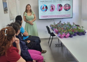 Evento sobre saúde e empoderamento feminino é realizado na UPA em alusão ao Dia da Mulher