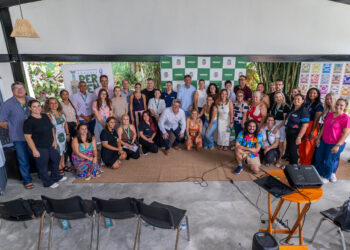 Paranaguá adere ao Programa Estadual Turismo na Escola e fortalece educação nas ilhas