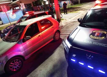 Motorista embriagado é detido após fuga e direção perigosa no Jardim Canadá