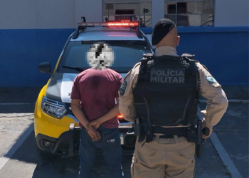 Grupamento de Motos da PMPR prende homem por embriaguez ao volante em Paranaguá