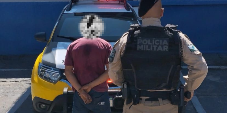 Grupamento de Motos da PMPR prende homem por embriaguez ao volante em Paranaguá
